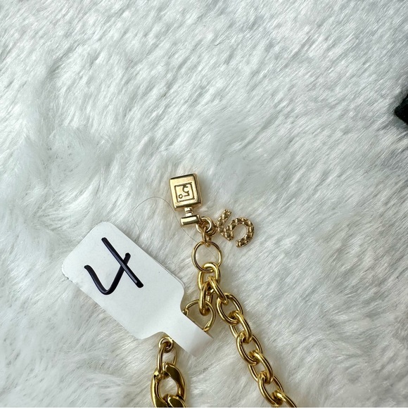 SOLDCHANEL authentic stamped pendant charm on chain necklace with pouch gift bag - Picture 4 of 5